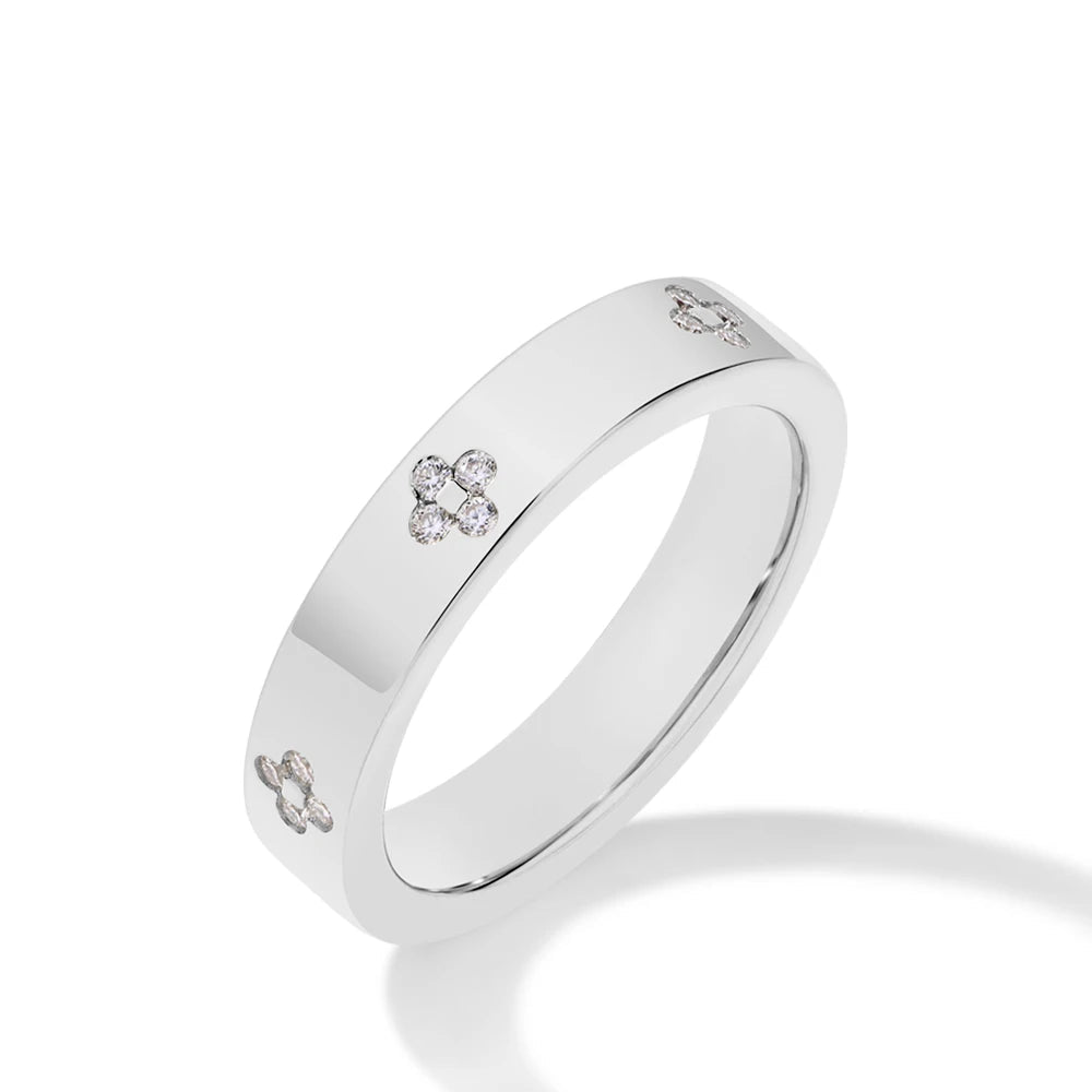 CDL Engraved Clover Ring